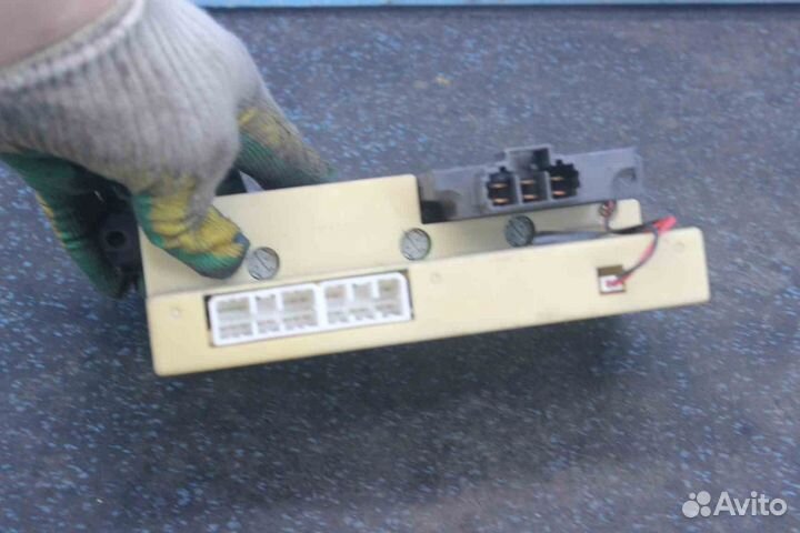 Блок управления климат-контролем Mazda 626 (Мазда