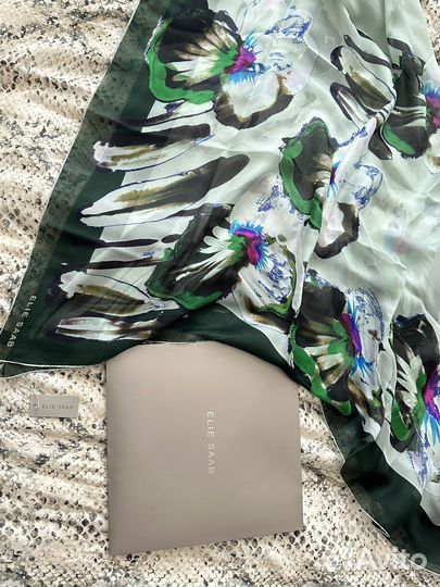 Платок elie saab