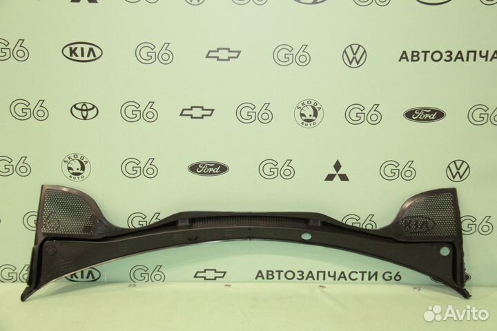 Жабо Volkswgen Polo 2010 - 2020 Год