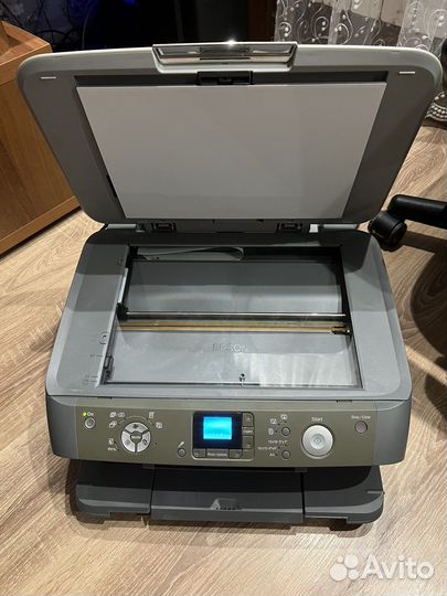 Мфу струйное Epson Stylus Photo RX520, цветн., A4