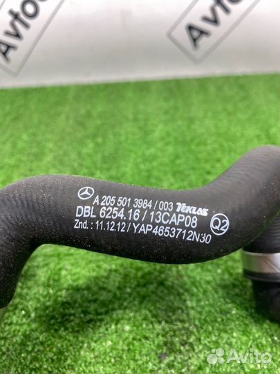 Патрубок системы охлаждения Mercedes-Benz C-Class