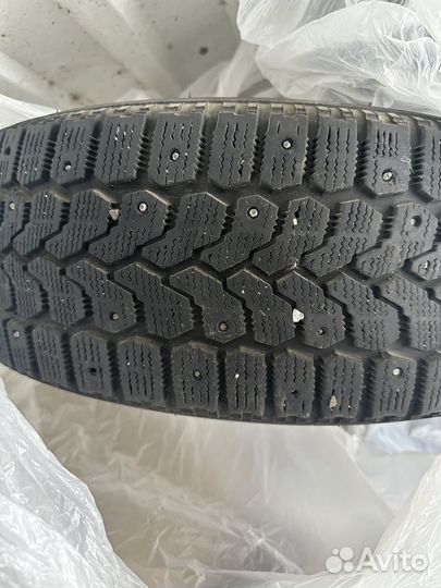 Yokohama Ice Guard Stud IG35 185/60 R15 88Q