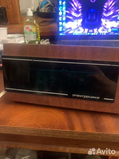 Часы,электроник 6.15м