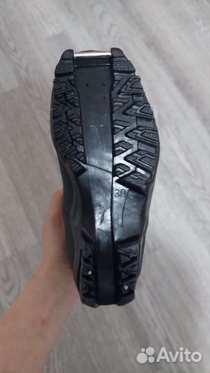 Лыжные ботинки fischer