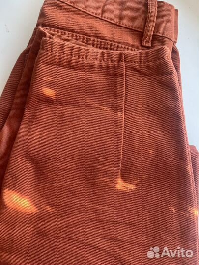 Джинсы бананы