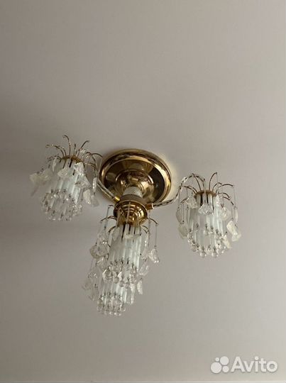 Светильник потолочный