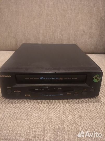 Видеомагнитофон