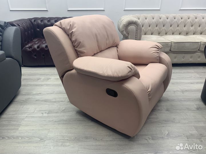 Кресло реклайнер для маникюра