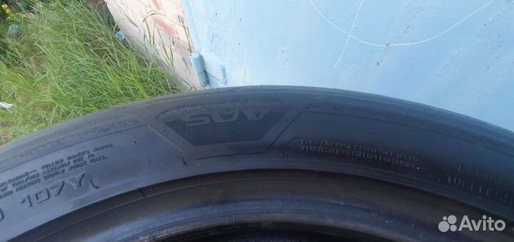 Goodyear EfficientGrip SUV 255/50 R19