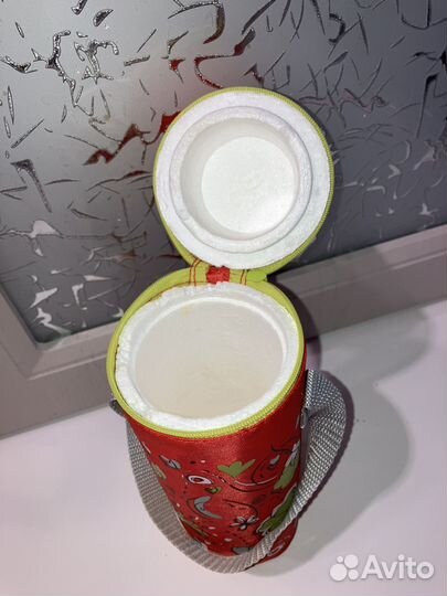 Термоконтейнер для бутылочки