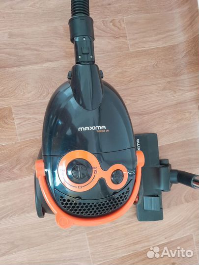 Пылесос Maxima MV-C073 1800W