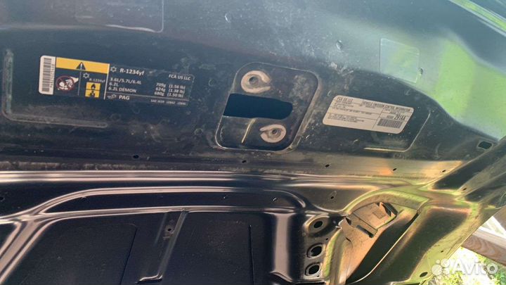 Капот Dodge Challenger 2015-2022