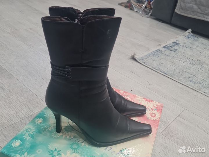 Ботинки демисезонные женские 38 размер