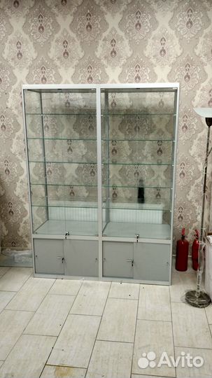 Стеклянные витрины из алюминиевого профиля