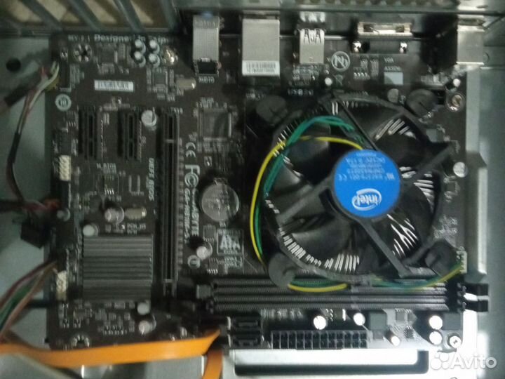 Материнская плата LGA 1150 i3 4160