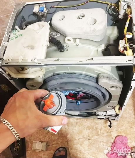 Ремонт стиральных машин и холодильников