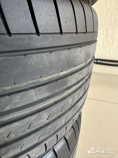 Dunlop SP Sport Maxx GT 245/40 R19 и 275/35 R19 Y