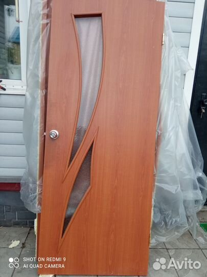 Продаётся межкомнатная дверь с коробкой