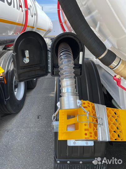 Полуприцеп бензовоз Сеспель SF4332, 2024