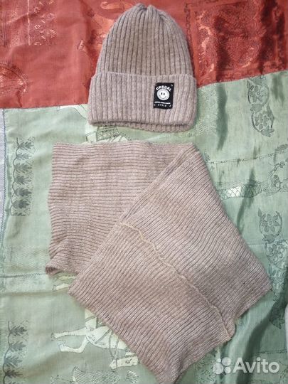 Цена за все Шапка для девочки зимняя 7-14 лет