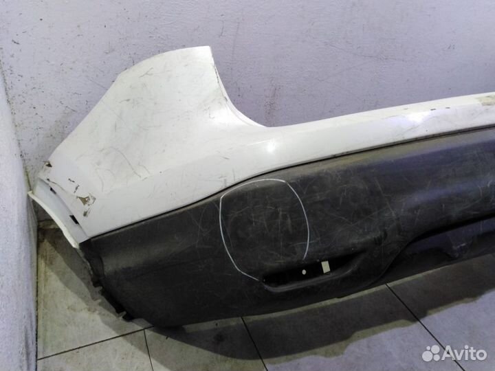 Бампер задний Ниссан