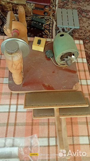 Электрическая прялка и чески для пуха