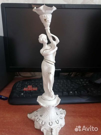 Подсвечник
