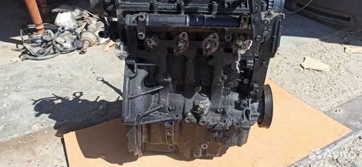 Двигатель Renault Scenic 1.5 K9K724 2008