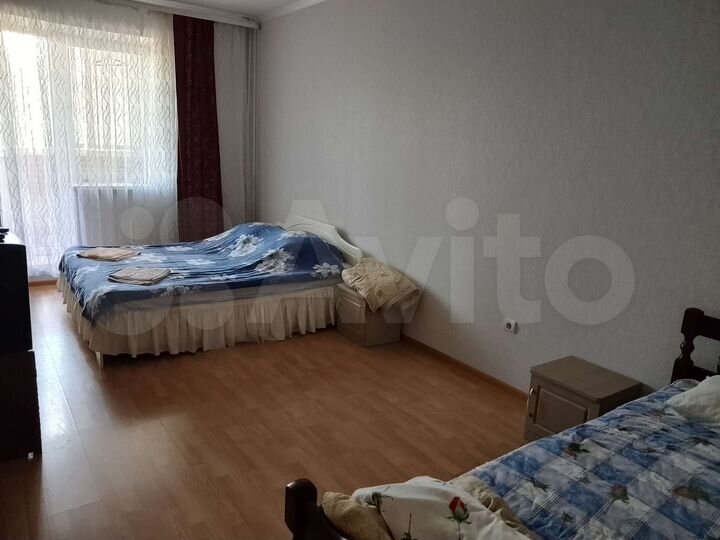 2-к. квартира, 80 м², 5/15 эт.