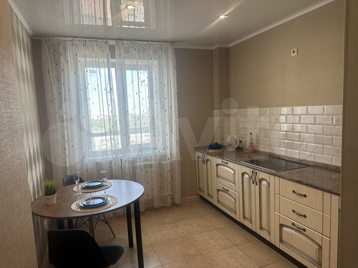 1-к. квартира, 42 м², 11/16 эт.