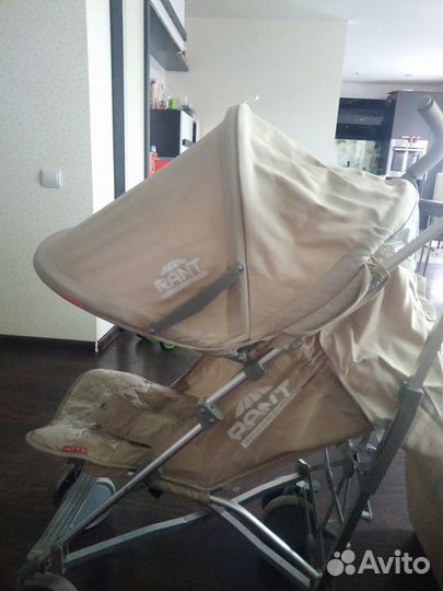 Коляска прогулочная