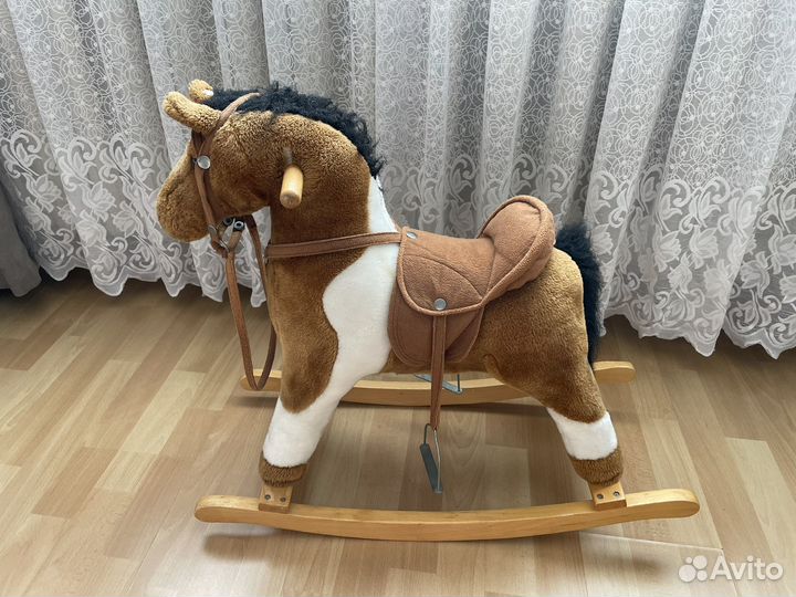 Детская качалка лошадь