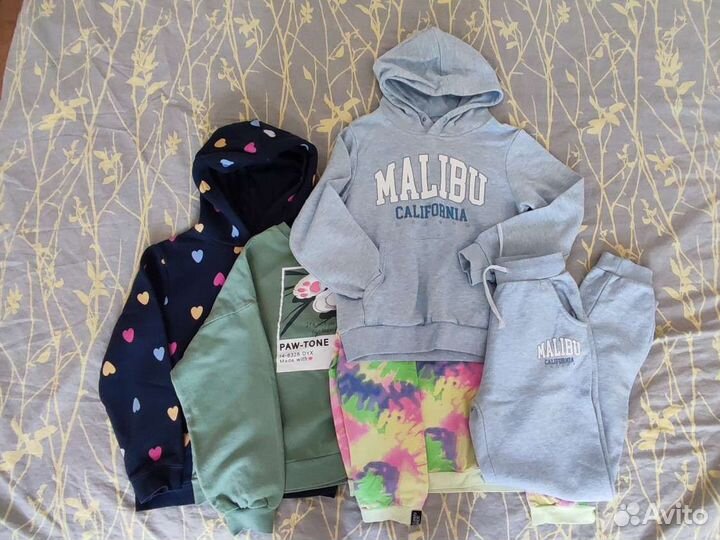 Комплект одежды для девочки 134-140