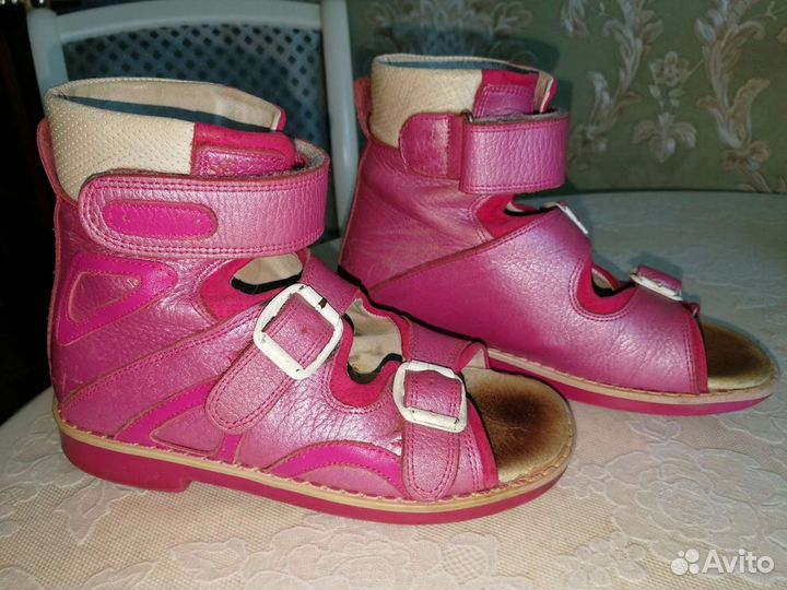 Ортопедическая обувь для девочки