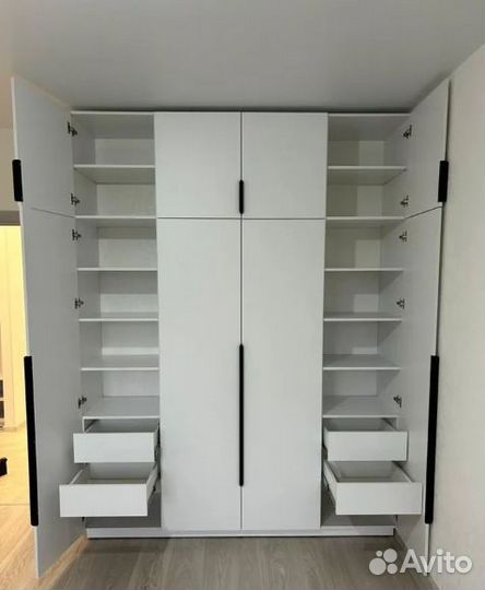 Шкаф распашной