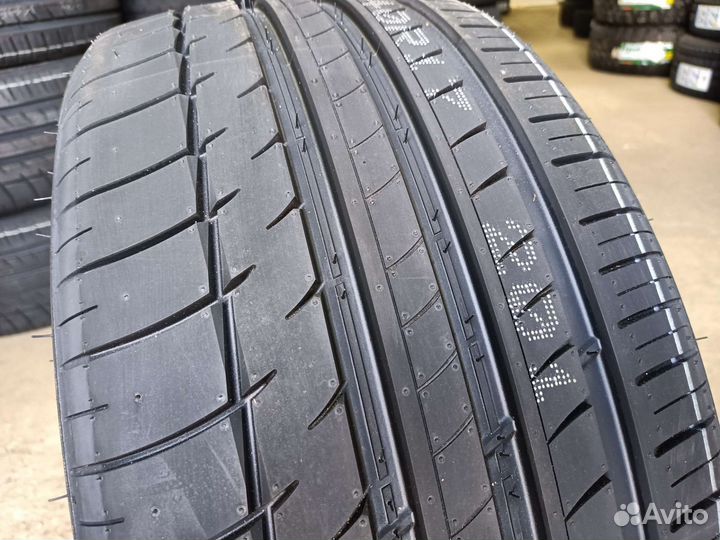 Triangle Sports TH201 245/40 R17 91Y