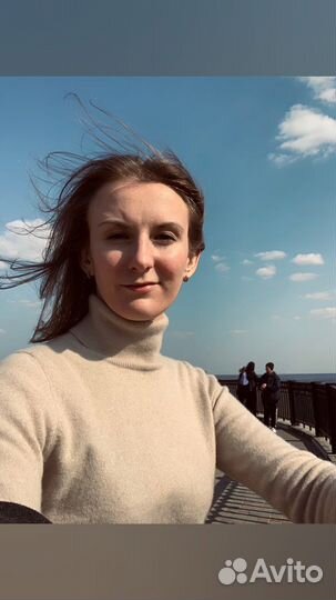 Педагог по вокалу. Наставник по сонграйтингу