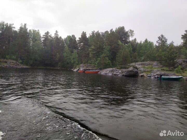 Прокат лодок в шхерах Ладоги