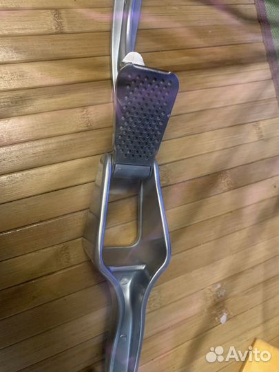 Чеснокодавка б/у