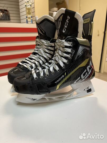 Коньки хоккейные Ccm AS-V pro SR-7.5 Regular