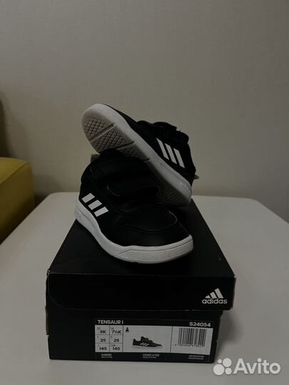 Кроссовки детские adidas 25 размер бу