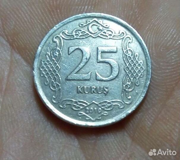 Монеты 1 лира и 25 куруш Турция