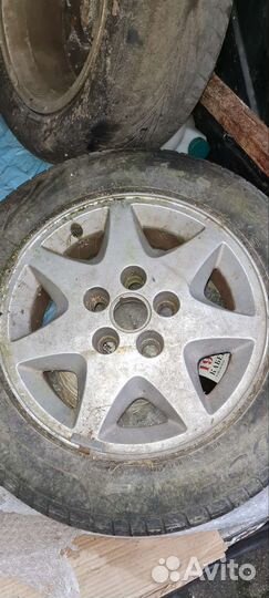 Литые диски r15 на ford 2шт в наличии