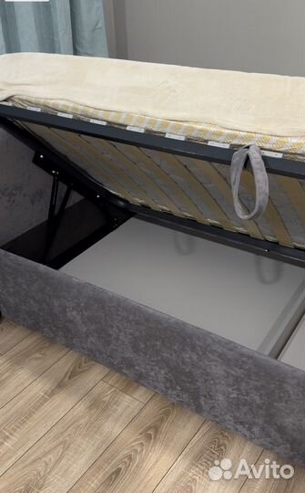 Детская мягкая кровать от 3 лет 180/90 и 200/900