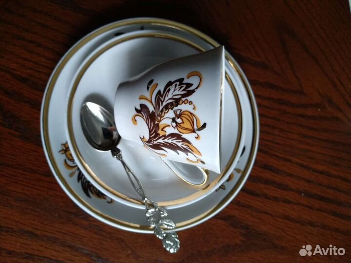 Кофейные чашки, двойные блюдца, ложечки 6 шт