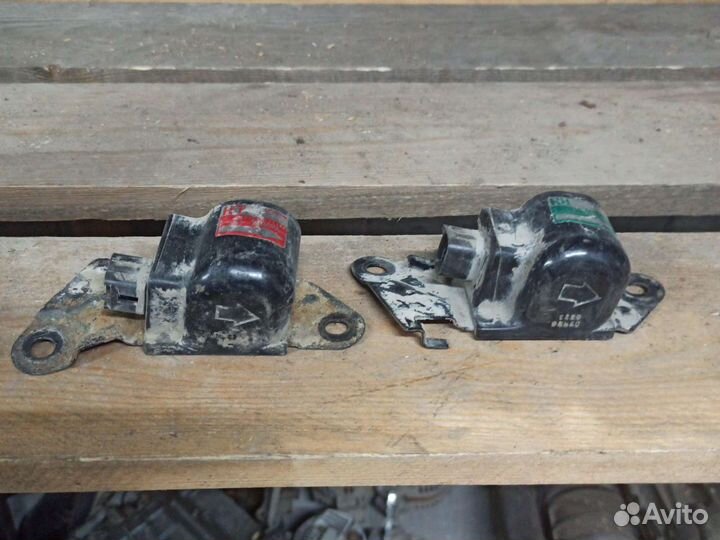 Датчик Air bag Toyota