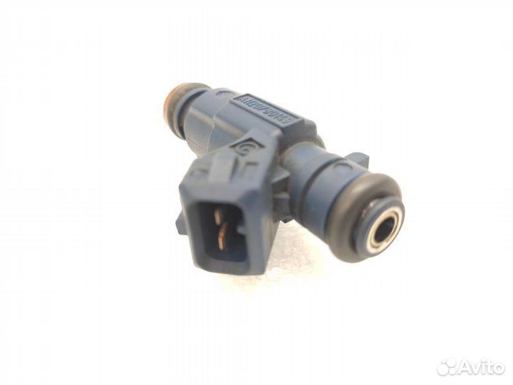 Форсунка топливная Mercedes-Benz E-Class W211 M112