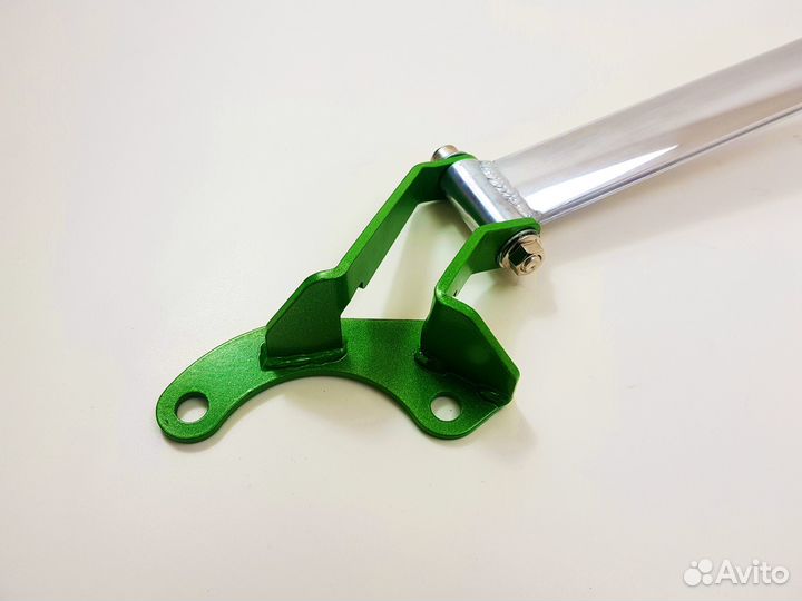 Передняя распорка с упором - Civic FD FN - 2006-20