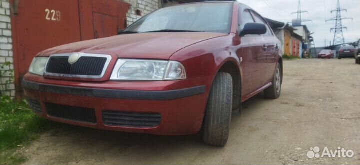 Skoda Octavia 1.6 МТ, 2002, 280 000 км