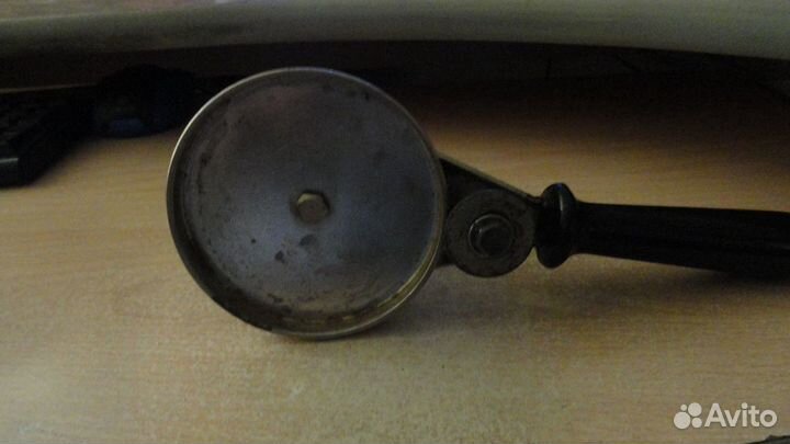 Мясорубка, закаточный ключ и втулка